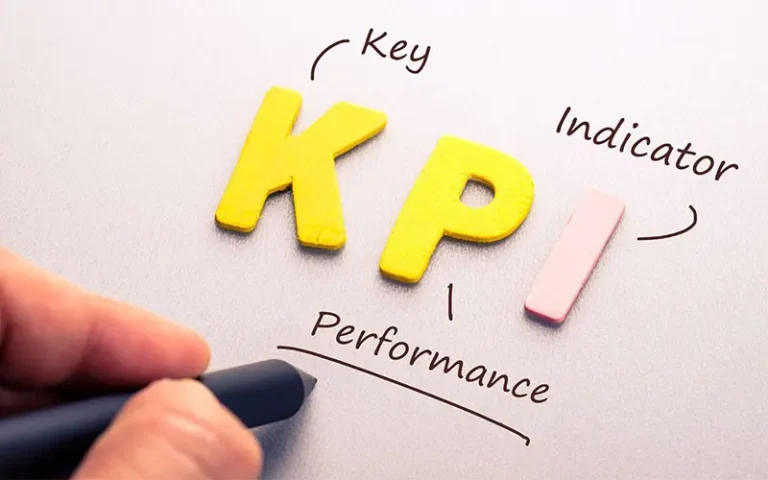 آموزش ساخت KPI برای تیم سوشال‌مدیا